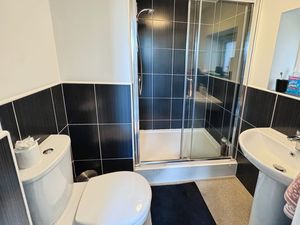 Photo 7- click for photo gallery